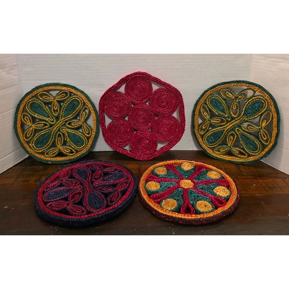 Vintage Woven Straw Trivets Set of 5 Boho Raffia Rattan Hot Pads 1970s Republic